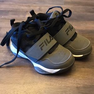 Fila Tennis Shoes
